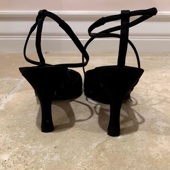 Elegant evening Nina Heels NWOT - Picture 5 of 7